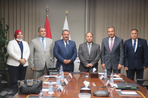 بروتوكول تعاون بين الضرائب واتحاد بنوك مصر للانضمام للفاتورة الإلكترونية