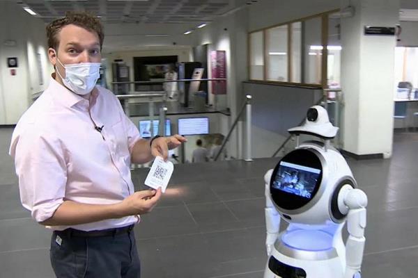 اليابان : 130 % ارتفاع في نسبة الإقبال على الروبوتات الذكية اثناء الجائحة