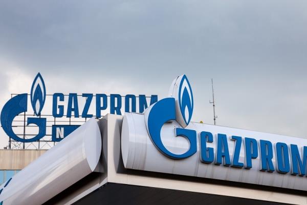 صادرات جازبروم الروسية من الغاز إلى أوروبا عبر أوكرانيا مستمرة