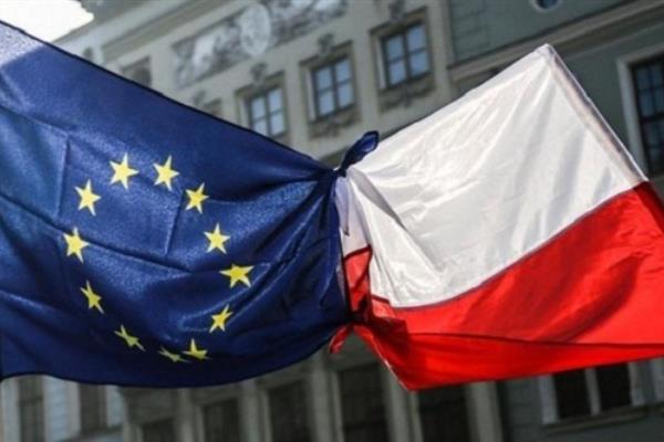 بولندا قد توقف ميزانية الاتحاد الأوروبي بسبب سيادة القانون