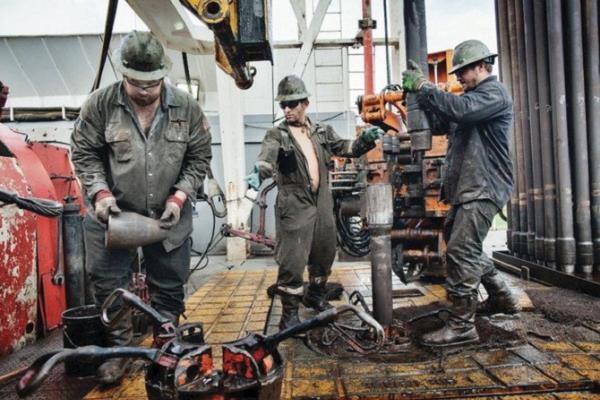 نجاح السعودية في قيادة سوق النفط لاستعادة استقرارها خلال العام  2020