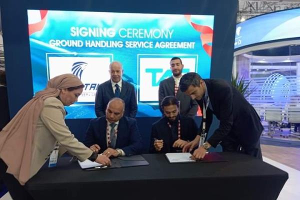 توقيع مصر للطيران للخدمات الأرضية عقدا مع وكيل شركة "تاس"