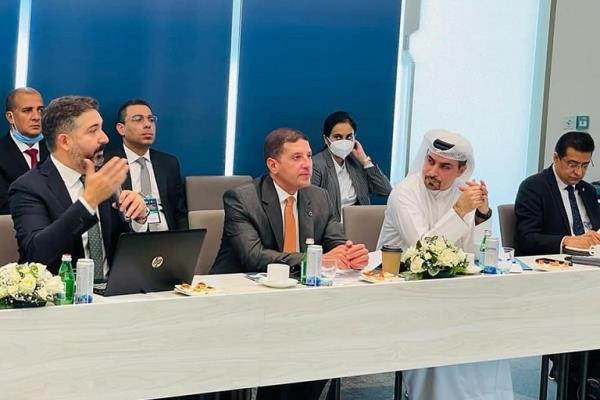 رئيس هيئة الاستثمار يبحث مع عدد من الشركات الإماراتية تنفيذ استثمارات جديدة  بمصر