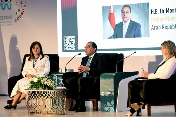 مدبولي : حول القطاع الخاص والفرص الاستثمارية وضعنا رؤية للتعامل مع التحديات وإعادة بناء الدولة المصرية