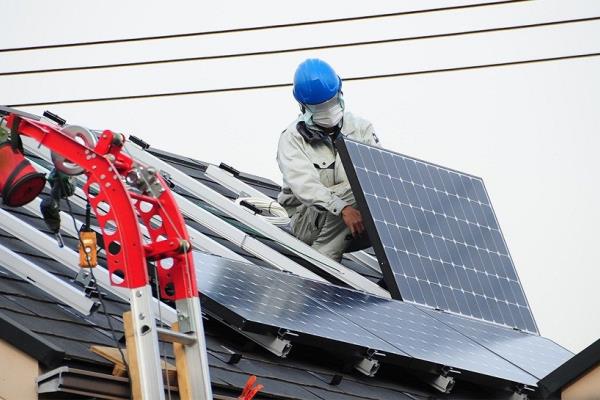 الصين : 11.4 مليار دولار استثمارات   في الطاقة الشمسية في 2022