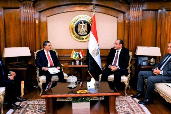 مباحثات وزيرالتجارة مع السفير الهندي بالقاهرة سبل تعزيز التعاون الاقتصادي